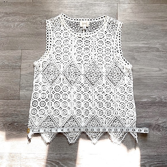 ANTHROPOLOGIE • DELETTA • White Embroidered Lace Cutout Tank Top • Size XS/S - Picture 10 of 15